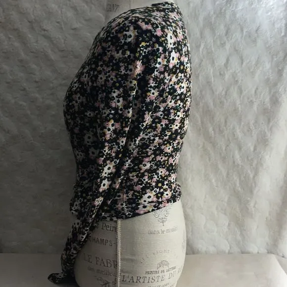 NWOT Y2K WOMENS CROPPED RIBBED KNIT FLORAL LONG SLEEVE TOO SIZE LARGE - Picture 4 of 8